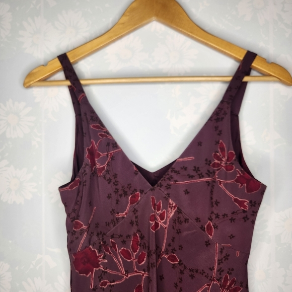 VINTAGE 1990s Beyer Too! Burgundy Cottage Floral Slip Maxi Dress Size 5 - Picture 5 of 13